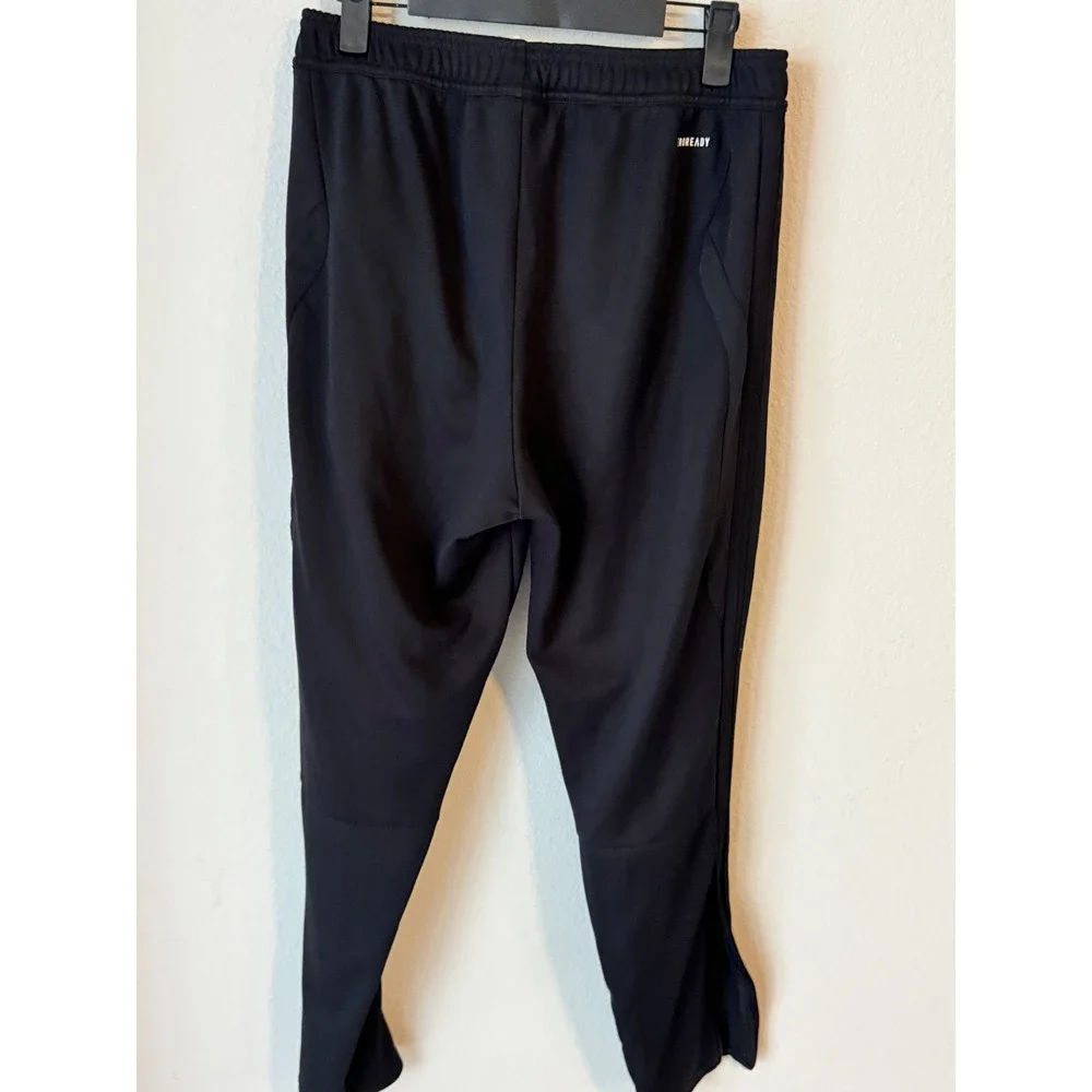Adidas AEROREADY Mens Black Tapered Track Pants Zipper Pockets Size M